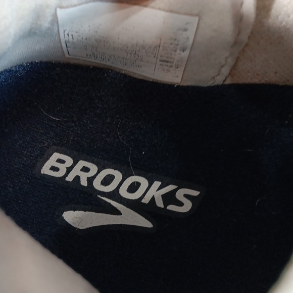 Brooks GLYCERIN STEALTHFIT 21 Ivory Running Shoes Runners Sneakers US11.5 EU45.5
